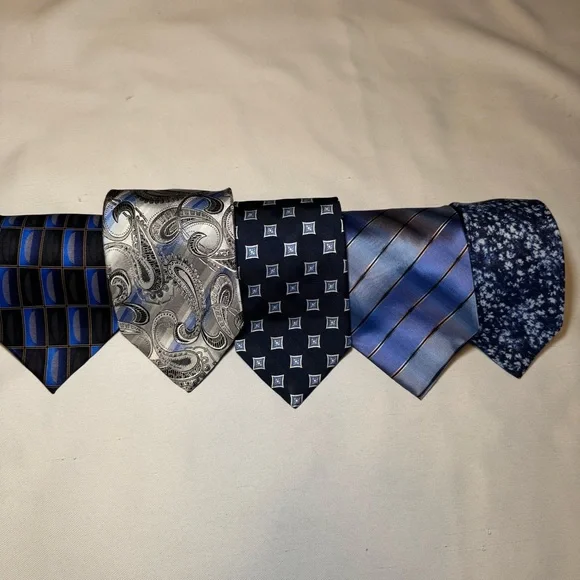 Jos. A. Bank and more Blue and Gray Silk and Linen Tie Collection Set of 5 ties - Picture 12 of 14